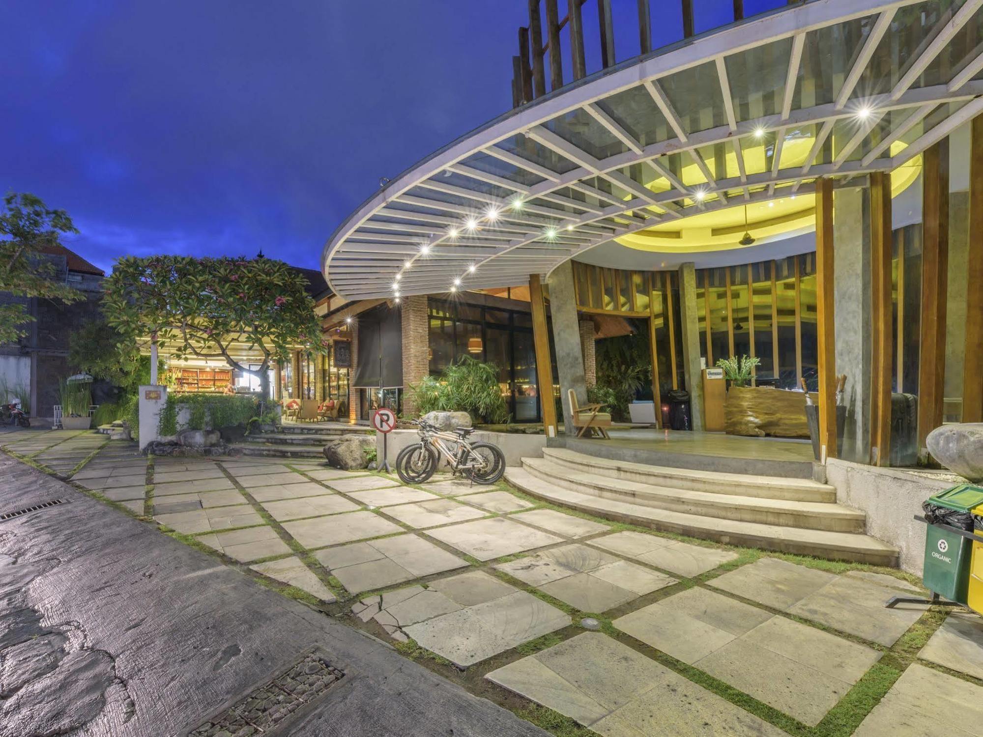 Maca Villas & Spa Bali Seminyak  Exterior photo